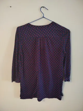 Camiseta/camisa lunares