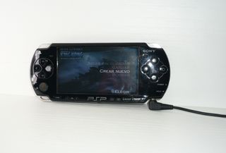Console portatile Sony PSP 2004 nera