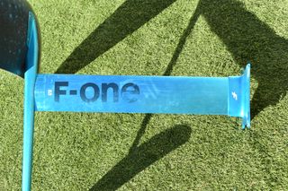 Mastil F-One 65 + Top Plate