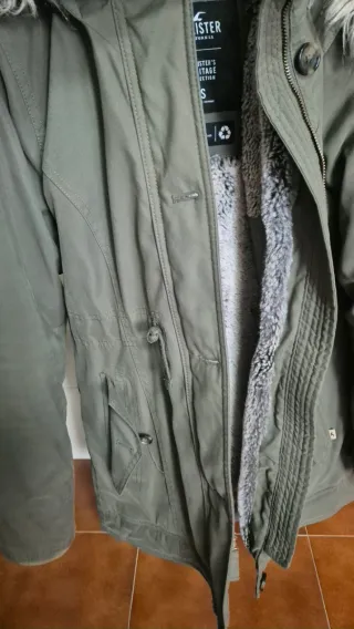 Parka Hollister verde oliva