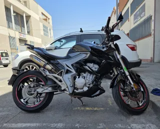Zontes 310R Moto Naked Negra