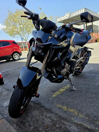 Zontes 310R Moto Naked Negra