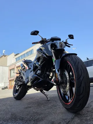 Zontes 310R Moto Naked Negra