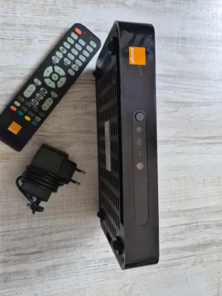 Descodificador Orange TV con mando y cargador