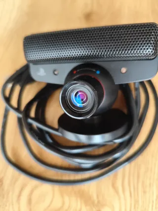 PlayStation 3 + accesorios SingStar y Buzz