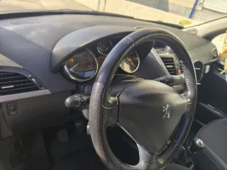 Peugeot 207 2007