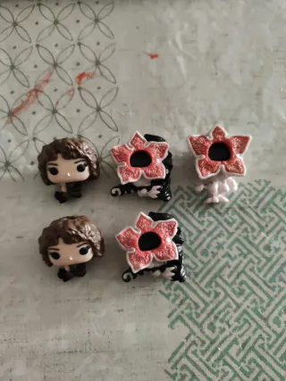 Lote Huevos Kinder Stranger Things