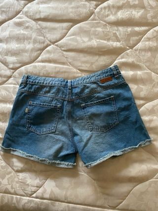 Pantalón corto vaquero Talla 14-15 años