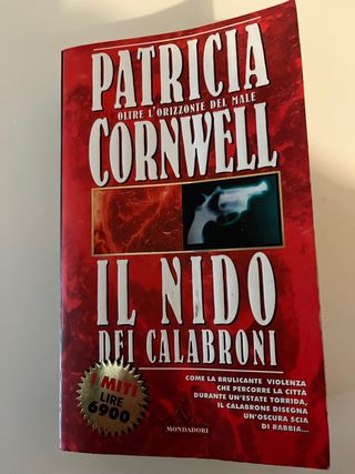 Libro Il nido dei calabroni