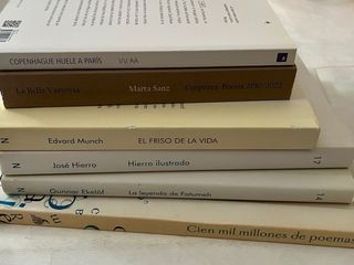 Casi cuatro kilos de poesía.