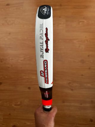 Pala Pádel Royal Padel ANY 25 Carbon