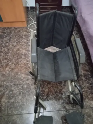 Silla de ruedas nueva