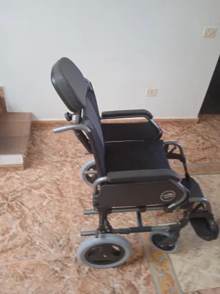 Silla de ruedas nueva