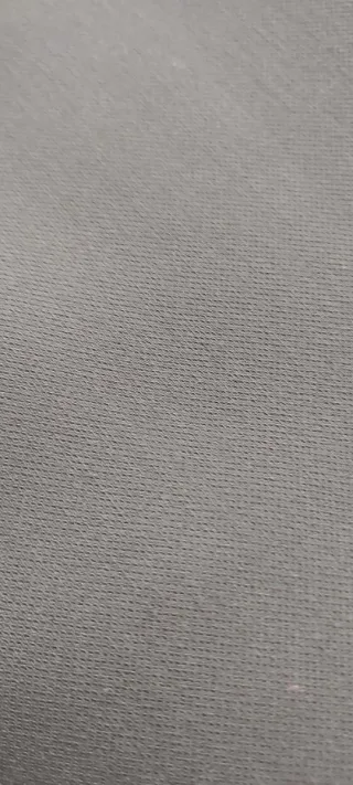 Vestido verde militar ,se ajusta muy bien al cuerp