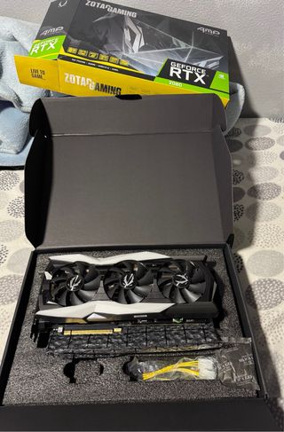 RTX 2080 Zotac AMP Extreme Core 8gb GDDR6 NVIDIA
