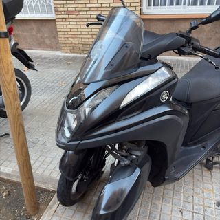 Yamaha Tricity 125 3 ruedas · Carnet B · ITV 27