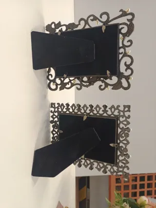 Cornice portafoto in metallo decorata