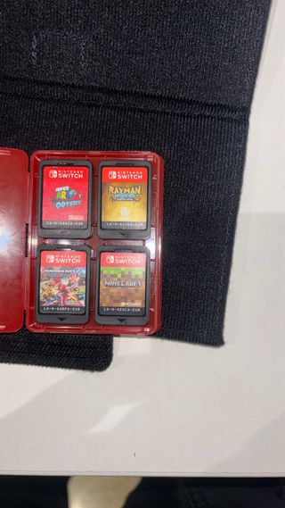 Nintendo Switch Lite Blu + 4 Giochi + Custodia