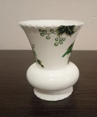 RARO JARRON DE PORCELANA FINA, COALPORT