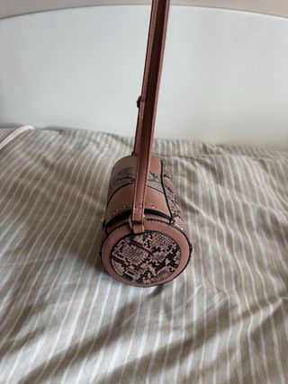 Bolso estampado serpiente dorado y rosa