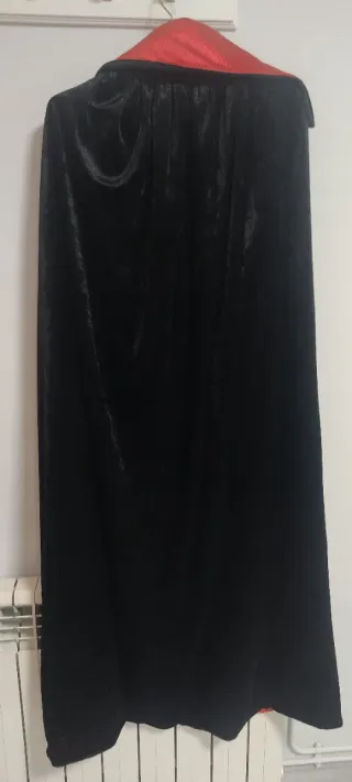 Disfraz de bruja y vampiro