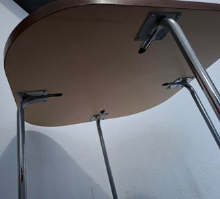 Mesa comedor Ikea madera y metal