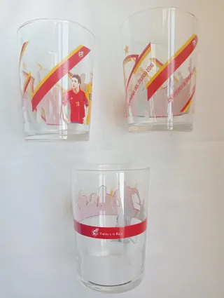 3 Vasos de cristal con jugadores de fútbol