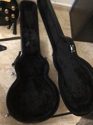 Academy electric Guitar Les Paul complete set