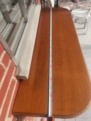 Mesa antigua plegable