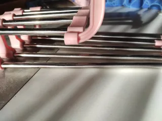Soporte extensión para perchas,rosa
