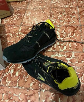 Zapatos de seguridad Cofra deportivos