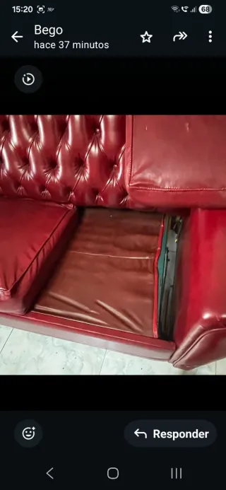 Sofá cama Vintage Piel Rojo Años 80 .