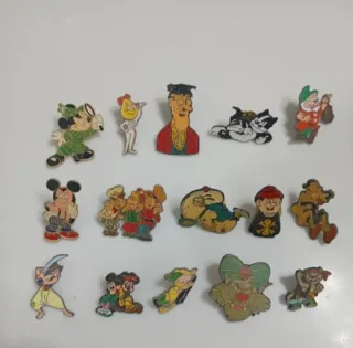 Lote 125 pines de temáticas (Ver Fotos y Anuncio)