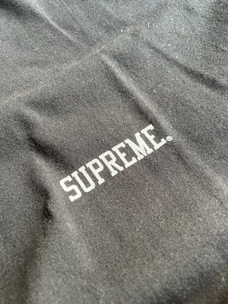 Camiseta Supreme Heroins Black