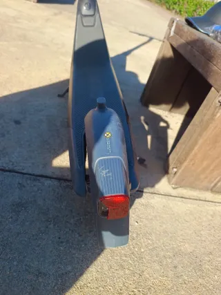 Ninebot Segway e2pro + candado + casco