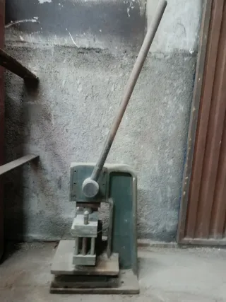 prensa o troqueladora