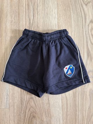 Pantalón corto uniforme Colegio La Asunción