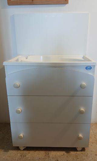 Fasciatoio, cassettiera e vasca bagnetto Pali