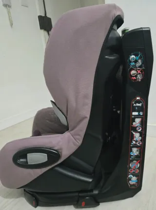 Cadeira Auto BebeConfort Axis Grupo 1 (9-18kg)