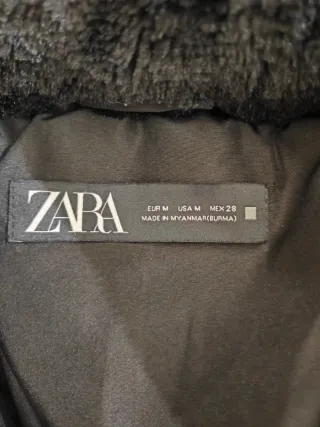 Abrigo acolchado ZARA negro – Talla M Buen Estado