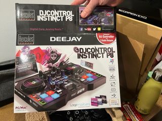 Mesa DJ Hercules Instinct P8