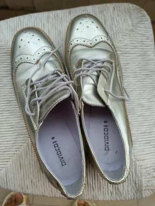 Scarpe donna oro eleganti