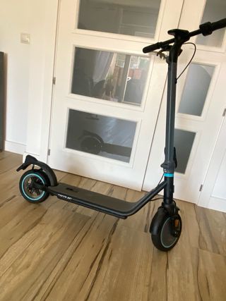 Patinete eléctrico  Bongo cecotec D20