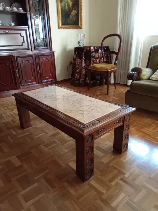 Mesa de madera maciza