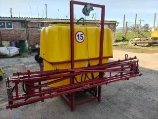 Pulverizador 800L