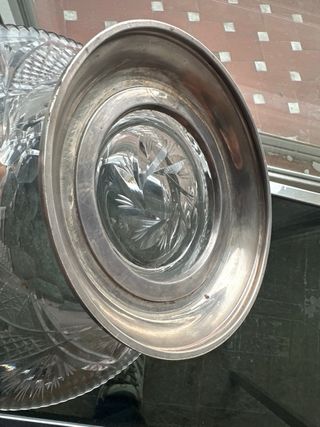 Frutero de cristal con base de plata