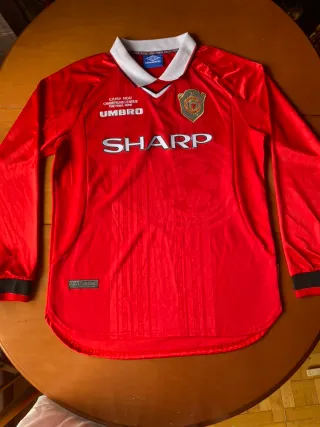 Camiseta Manchester United Campeon de europa 1999.