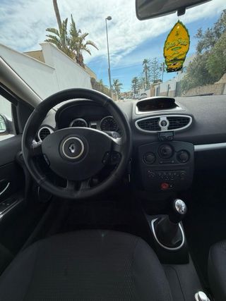 Renault Clio 2009