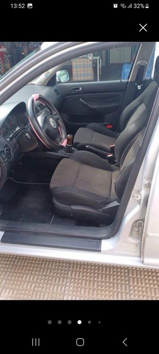 Volkswagen Bora 2001