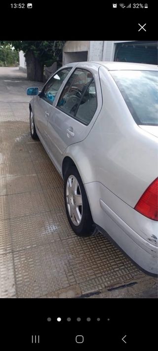 Volkswagen Bora 2001